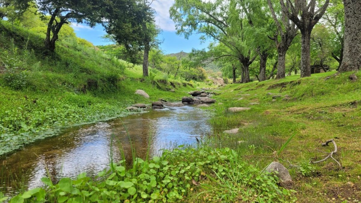La estancia original de la familia Gigena representa uno de los pocos ejemplos de arquitectura rural del siglo XVIII que se conservan en perfecto estado dentro del Valle de Calamuchita.