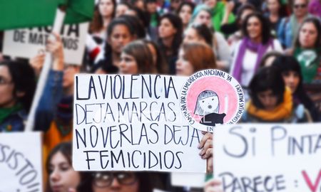 Aire de Santa Fe | Marcha ni una menos 2019 violencia de género 002 _ ph Gonza Gorosito _px_marca_marca.jpg