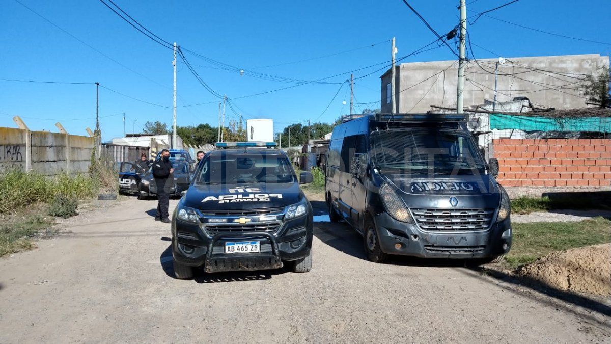Dos allanamientos en el barrio Varadero Sarsotti