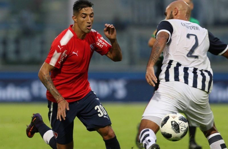 Colón sigue activo en el mercado de pases