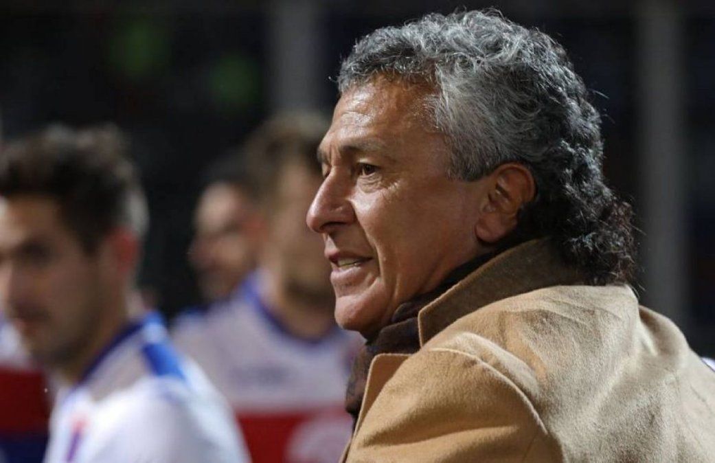 Néstor Pipo Gorosito viene de dirigir a Olimpia de Paraguay.