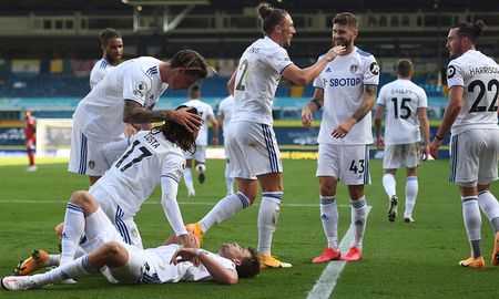 A partir de las 16 de Argentina, el Leeds de Marcelo Bielsa enfrenta al Wolverhampton por la Premier League. A partir de las 16 de Argentina, el Leeds de Marcelo Bielsa enfrenta al Wolverhampton por la Premier League.
