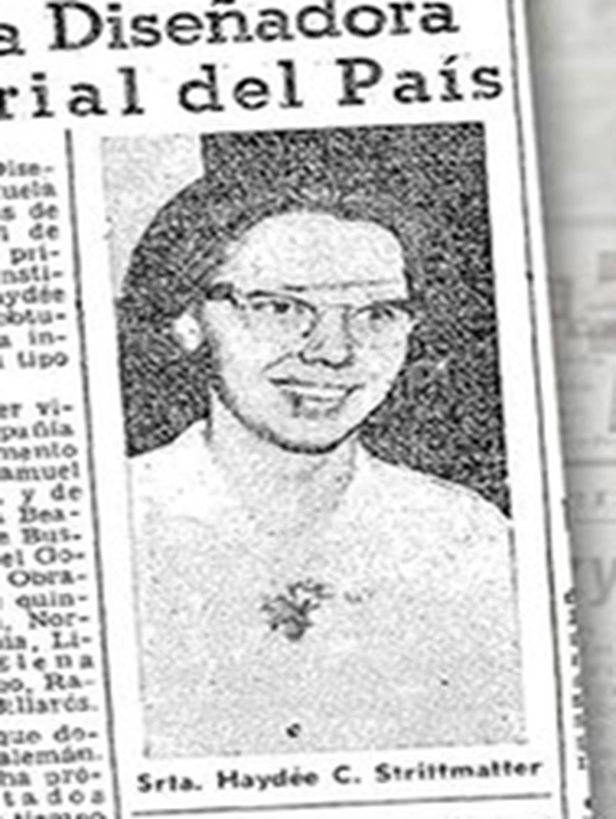 La primera diseñadora egresada de una universidad del país, Haydeé Strimatter.