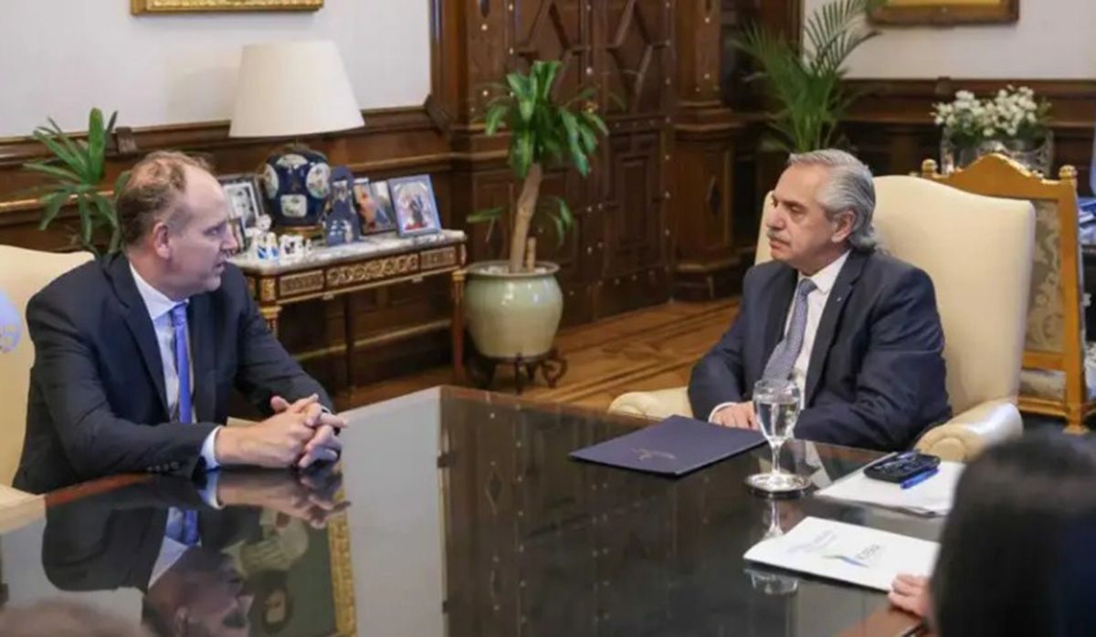 Con Macri, con Alberto Fernández, con Milei y con gobernadores e intendentes de todo el arco político. ACIERA impulsa acuerdos en pos de la creciente influencia política de las iglesias evangélicas en Argentina. Con Macri, con Alberto Fernández, con Milei y con gobernadores e intendentes de todo el arco político. ACIERA impulsa acuerdos en pos de la creciente influencia política de las iglesias evangélicas en Argentina.