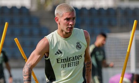 Franco Mastantuono fue convocado por Xabi Alonso para el debut del Real Madrid ante Osasuna. Franco Mastantuono fue convocado por Xabi Alonso para el debut del Real Madrid ante Osasuna.
