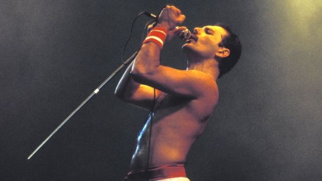 Por qué la voz de Freddie Mercury, cantante de Queen, era tan especial