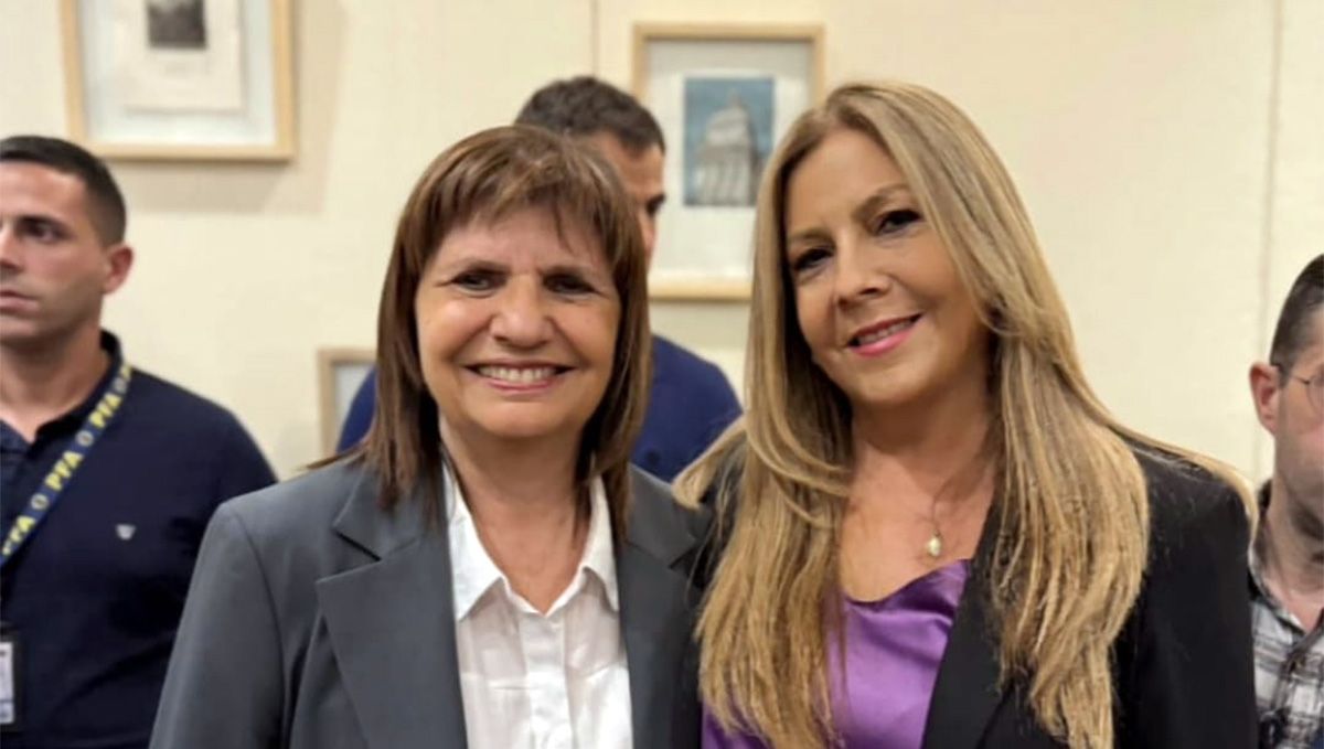 Ana Cantiani junto a la ministra de Seguridad de la Nación Patricia Bullrich.