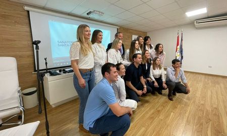 El Sanatorio Santa Fe presentó oficialmente, el 1 de octubre, su nuevo servicio de Sanatorio Santa Fe Niños, que incluye una de las incorporaciones más esperadas: la terapia intensiva pediátrica. El Sanatorio Santa Fe presentó oficialmente, el 1 de octubre, su nuevo servicio de Sanatorio Santa Fe Niños, que incluye una de las incorporaciones más esperadas: la terapia intensiva pediátrica.