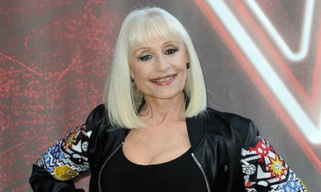 Sólo había trascendido que, Raffaella Carrà, padecía de una larga dolencia pero nunca lo contó públicamente. Sólo había trascendido que, Raffaella Carrà, padecía de una larga dolencia pero nunca lo contó públicamente.