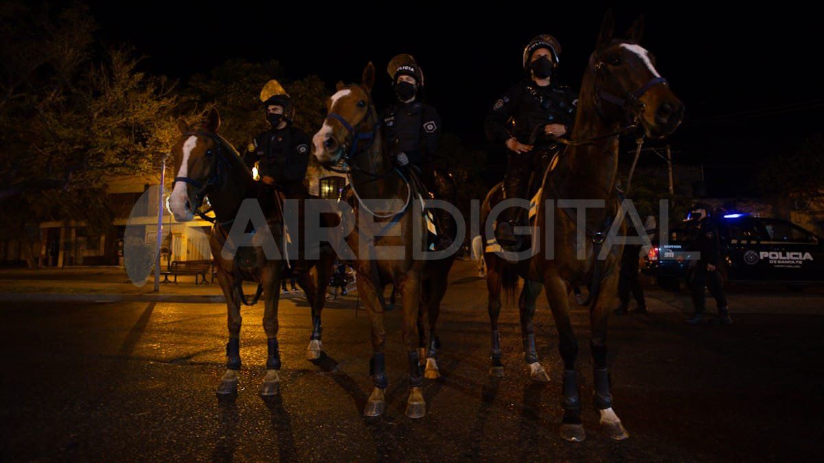 Colón campeón: la pasión sabalera salió de fiesta en las calles de Santa Fe