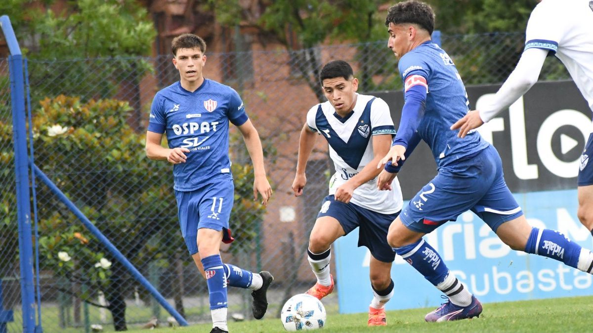 Unión venció a Vélez y está en los cuartos de final de la Copa Proyección.