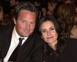 la foto viral que vuelve a unir a courteney cox y matthew perry acumula 2,5 millones de me gusta la foto viral que vuelve a unir a courteney cox y matthew perry acumula 2,5 millones de me gusta