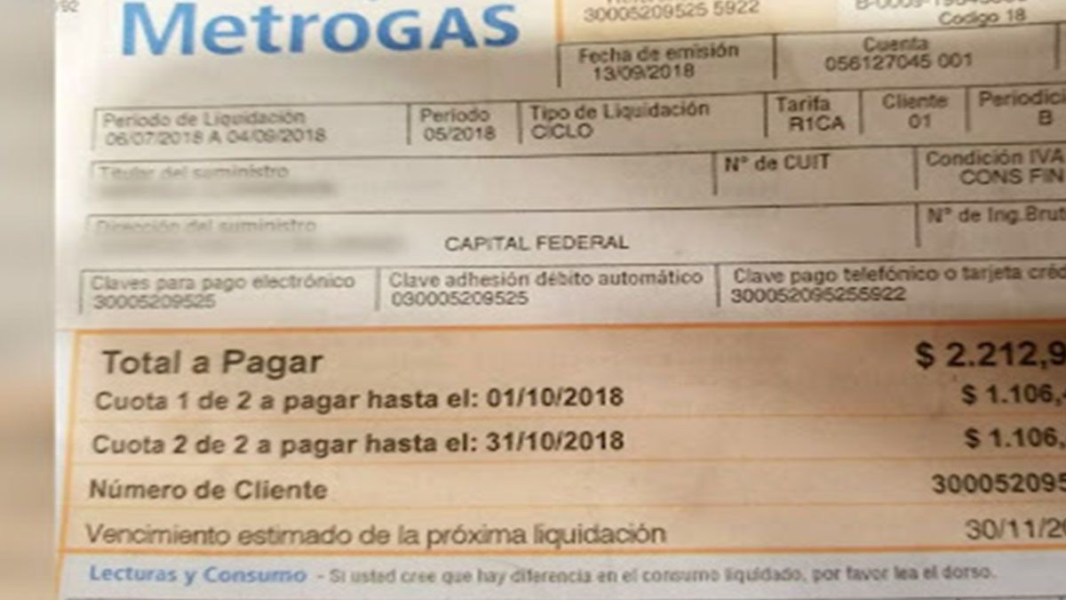 YPF es el accionista mayoritario de MetroGAS, con una participación del 70% a través de Gas Argentina S.A. (GASA). YPF es el accionista mayoritario de MetroGAS, con una participación del 70% a través de Gas Argentina S.A. (GASA).
