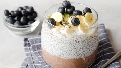 Chía pudding de coco y vainilla: receta fácil de este postre fresco, saludable y delicioso