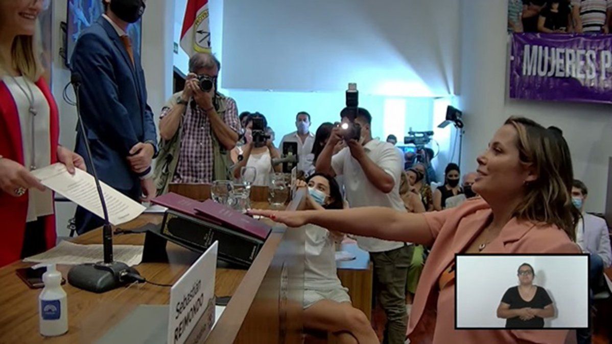 Asumió Jorgelina Mudallel como concejal.