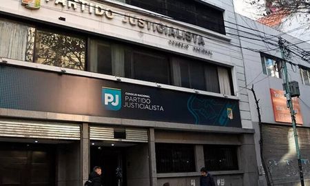 Será hoy a las 16 en la sede central de la calle Matheu, tras la confirmación de la condena a Cristina Kirchner en la Causa Vialidad. Será hoy a las 16 en la sede central de la calle Matheu, tras la confirmación de la condena a Cristina Kirchner en la Causa Vialidad.