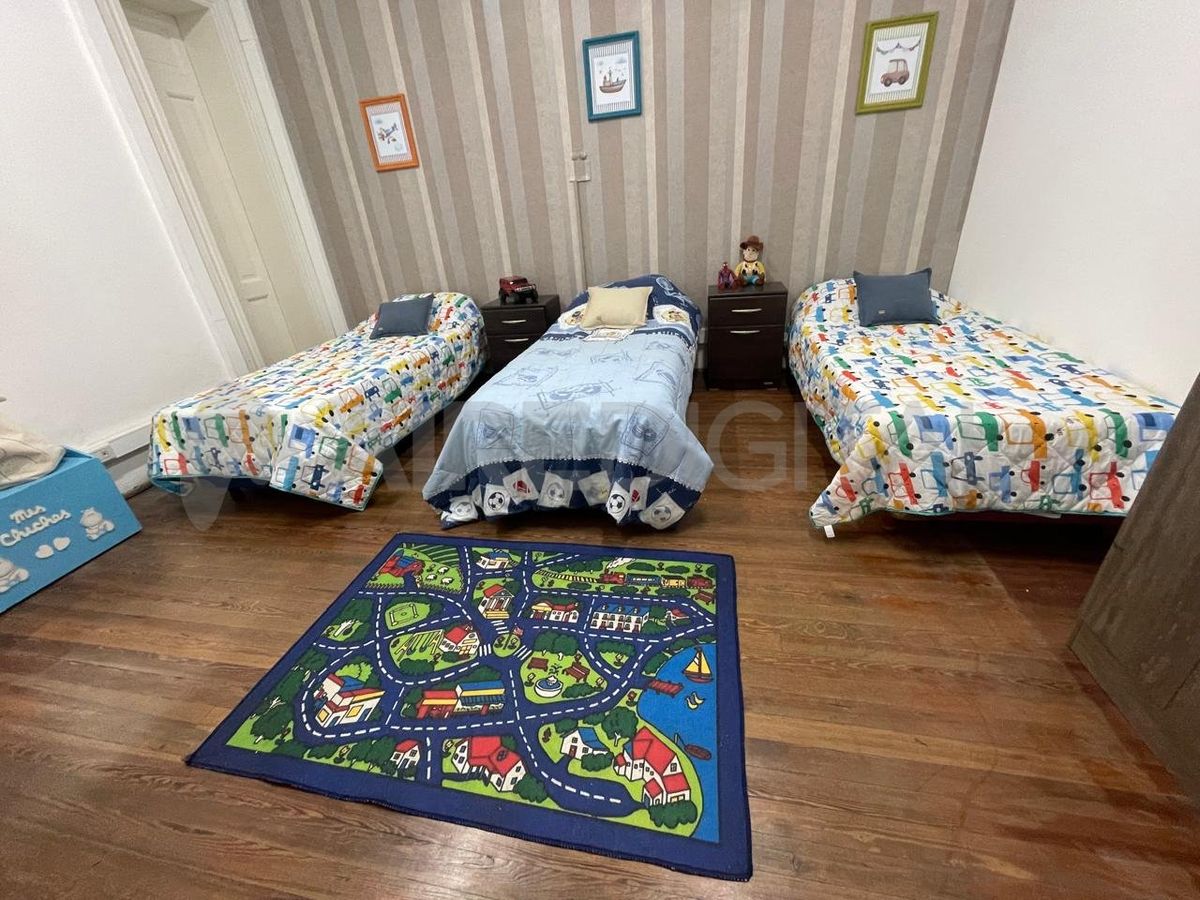 La semilla de la Fundación Mundo Pequeño se plantó en sus corazones visitando cárceles federales como voluntarios. La semilla de la Fundación Mundo Pequeño se plantó en sus corazones visitando cárceles federales como voluntarios.