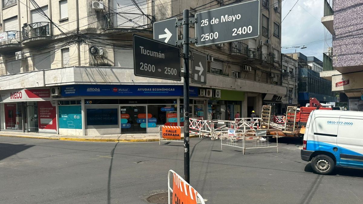 Tránsito complicado en el centro de Santa Fe: está cortada calle Tucumán, entre 25 de Mayo y Rivadavia
