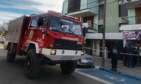 El hecho se registró en una vivienda ubicada en Obispo Bustos y San Martín, donde vecinos alertaron a la Policía por la falta de respuesta desde el interior. El hecho se registró en una vivienda ubicada en Obispo Bustos y San Martín, donde vecinos alertaron a la Policía por la falta de respuesta desde el interior.