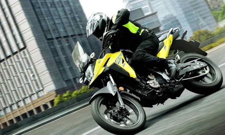 Precio de la Suzuki V-Strom 250 SX. Precio de la Suzuki V-Strom 250 SX.