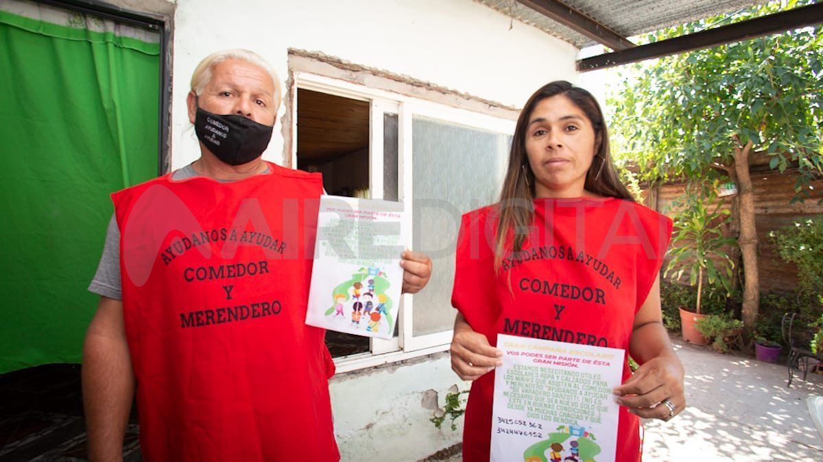 El comedor Ayudanos a Ayudar realiza una colecta de útiles escolares y ropa para que 300 chicos de Varadero Sarsotti comiencen las clases con normalidad.&nbsp;