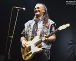 Gady Pampill&oacute;n, reconocido guitarrista por su labor en bandas como La Torre, Alakr&aacute;n y Tarzen