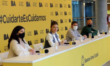 buenos aires: comienza el regreso a clases del ultimo ano de secundaria buenos aires: comienza el regreso a clases del ultimo ano de secundaria