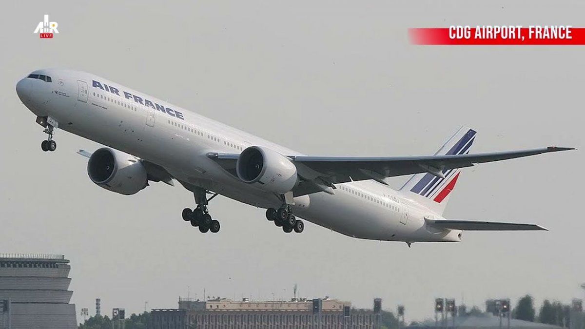 El audio del percance de los pilotos se volvió rápidamente viral en las redes sociales.