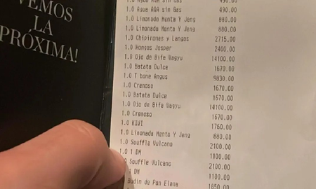 Fue a comer a un restaurante, le cobraron $64.000 y un detalle desató una gran polémica: Nefasto Fue a comer a un restaurante, le cobraron $64.000 y un detalle desató una gran polémica: Nefasto