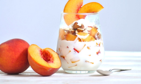 Postre de durazno y yogur Postre de durazno y yogur