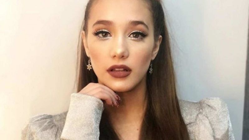 Ángela Torres confesó que, al igual que Flor Peña, practica el poliamor con su novio