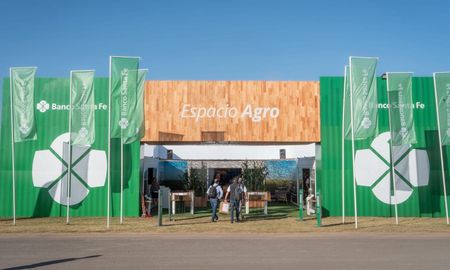 Expoagro: con una tasa del 67.4%, el Banco Santa Fe presentó la línea más baja para la compra de maquinaria Expoagro: con una tasa del 67.4%, el Banco Santa Fe presentó la línea más baja para la compra de maquinaria
