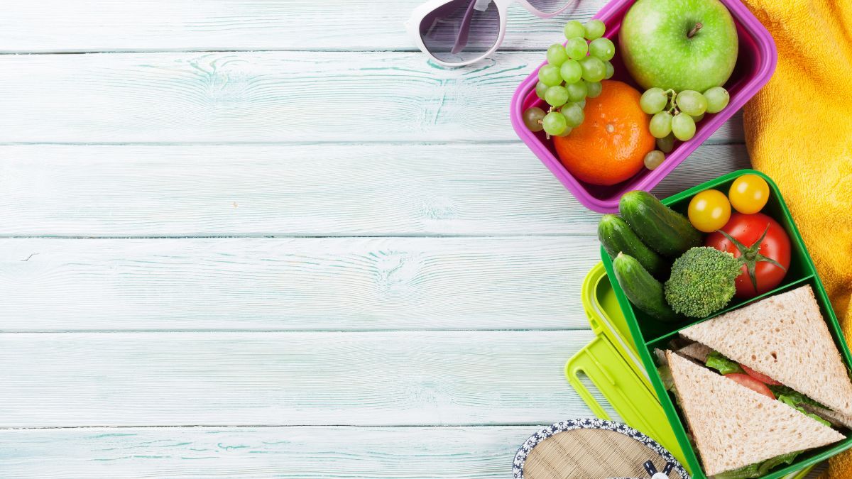 Optar por tener unas vacaciones saludables no significa renunciar al disfrute, sino integrarlo en hábitos que nos permitan sentirnos bien en cuerpo y mente. Optar por tener unas vacaciones saludables no significa renunciar al disfrute, sino integrarlo en hábitos que nos permitan sentirnos bien en cuerpo y mente.