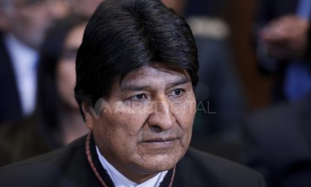 la fiscalia boliviana ordeno detener a evo morales, que sigue refugiado en argentina la fiscalia boliviana ordeno detener a evo morales, que sigue refugiado en argentina