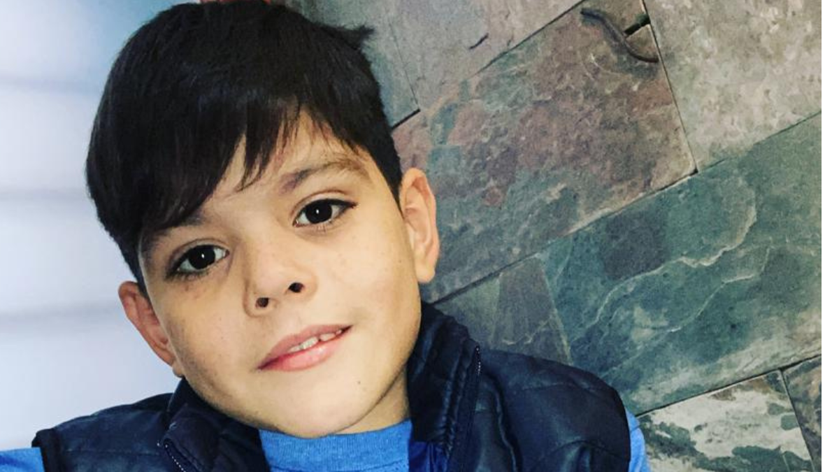 Enzo padecía una cirrosis hepática, que su hígado estaba muy dañado y que debe ser trasplantado lo antes posible. Enzo padecía una cirrosis hepática, que su hígado estaba muy dañado y que debe ser trasplantado lo antes posible.