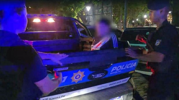 El gobierno de Santa Fe envió a la Legislatura provincial un amplio paquete de proyectos de ley en materia de seguridad pública que promete abrir uno de los debates políticos y jurídicos más sensibles de los últimos años.
