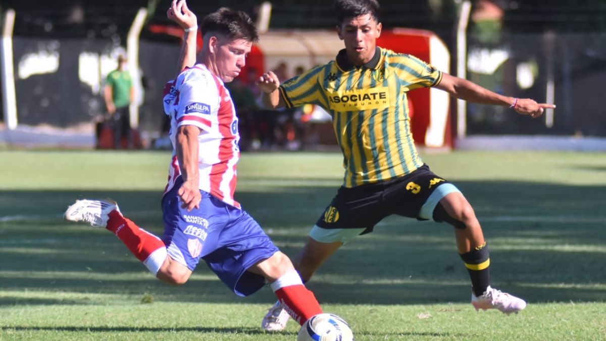 Unión igualó 2 a 2 ante Aldosivi en La Tatenguita.