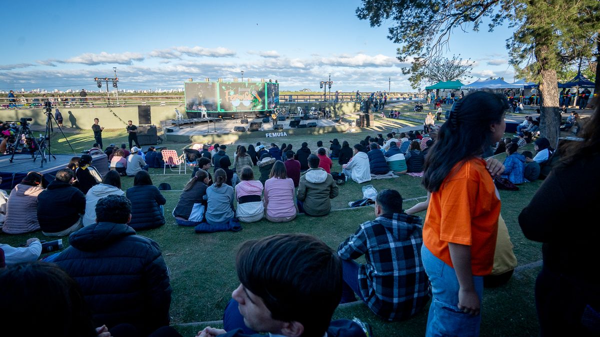 El Anfiteatro de Santo Tomé se llenó de música y alegría en FEMUSA 2025.