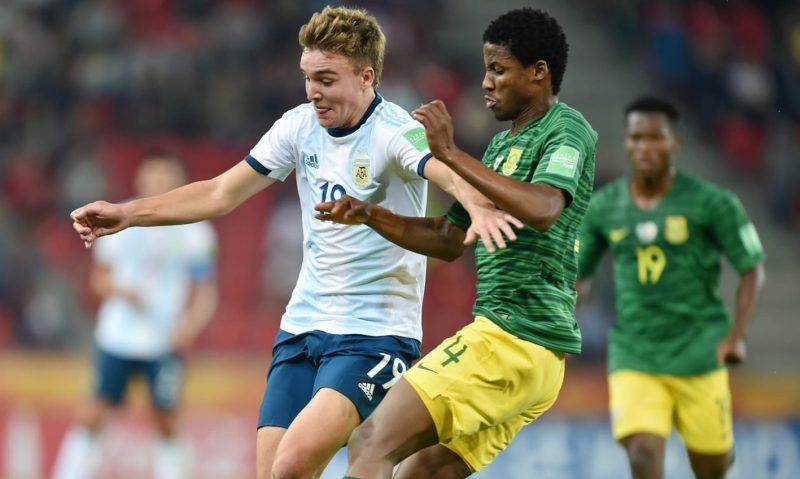 Mundial Sub 20: el VAR ayudó a la Argentina, que goleó a Sudáfrica en el debut