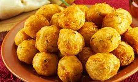 Cómo hacer buñuelos de papa con salsa: la receta de Guillermo Calabrese Cómo hacer buñuelos de papa con salsa: la receta de Guillermo Calabrese