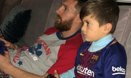 los messi se entretienen con el fifa