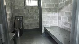 Una de las celdas de la cárcel de Las Flores, en Santa Fe, donde son alojados los menores en conflicto con la ley penal.