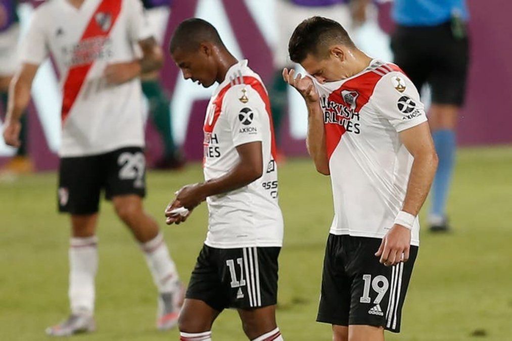 El conjunto millonario sufrió una dura derrota que lo complica en la Copa Libertadores.