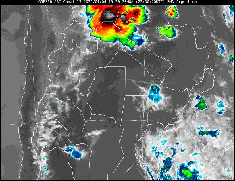 En la imagen satelital se observa que la nubosidad se retira de nuestra provincia, dejando el cielo prácticamente despejado.