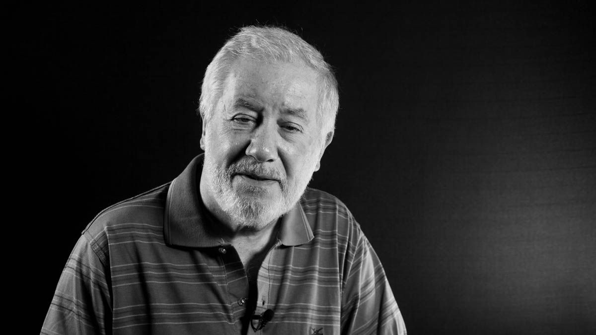 El historiador Mario Andino ubica el punto de partida, para entender el golpe, en el escenario internacional de la posguerra.