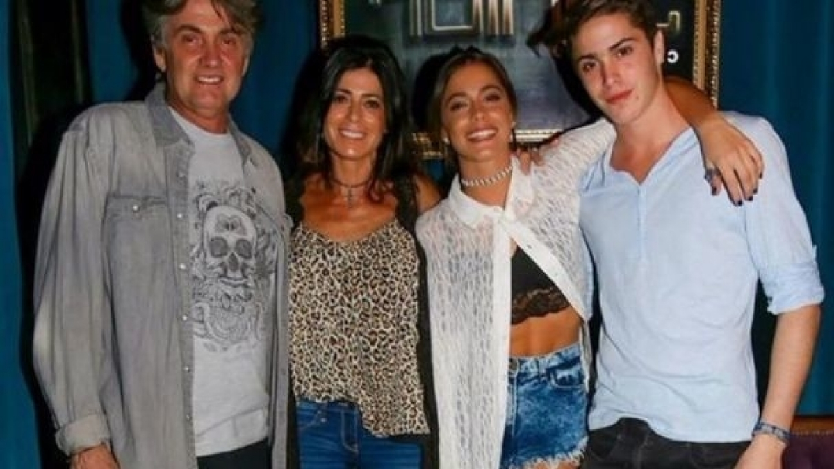 El difícil momento familiar de Tini Stoessel: sus papas se separaron y hay  un flor de escándalo