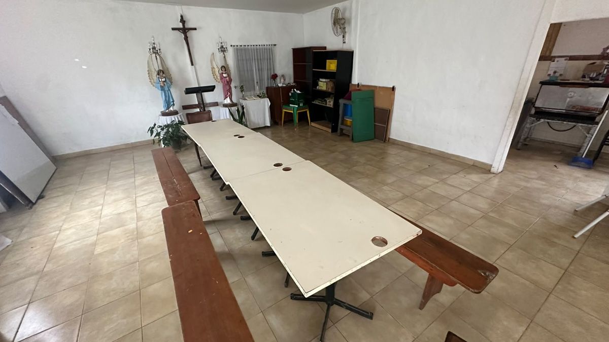 La capilla Santos Ángeles Custodios lleva 32 años acompañando a la comunidad de Colastiné Norte. La ampliación permitirá sumar espacios para las actividades sociales, educativas y religiosas. La capilla Santos Ángeles Custodios lleva 32 años acompañando a la comunidad de Colastiné Norte. La ampliación permitirá sumar espacios para las actividades sociales, educativas y religiosas.