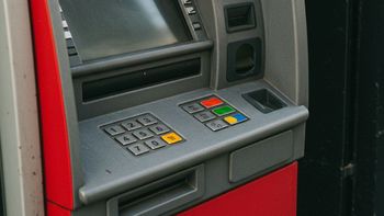 Cierran los bancos por cuatro días en Argentina: cuándo será el feriado bancario