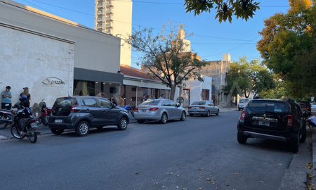 Liga Santafesina: futbolistas y familiares despidieron los restos del vicepresidente Garau Liga Santafesina: futbolistas y familiares despidieron los restos del vicepresidente Garau