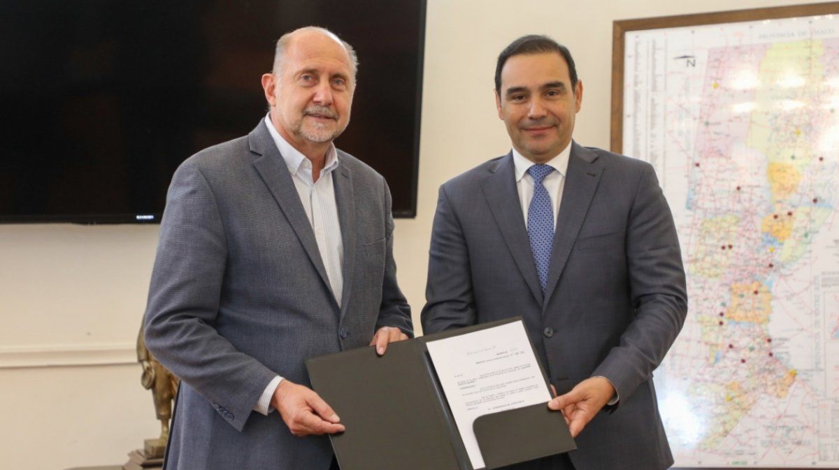 Omar Perotti recibió este jueves a su par Gustavo Valdés.